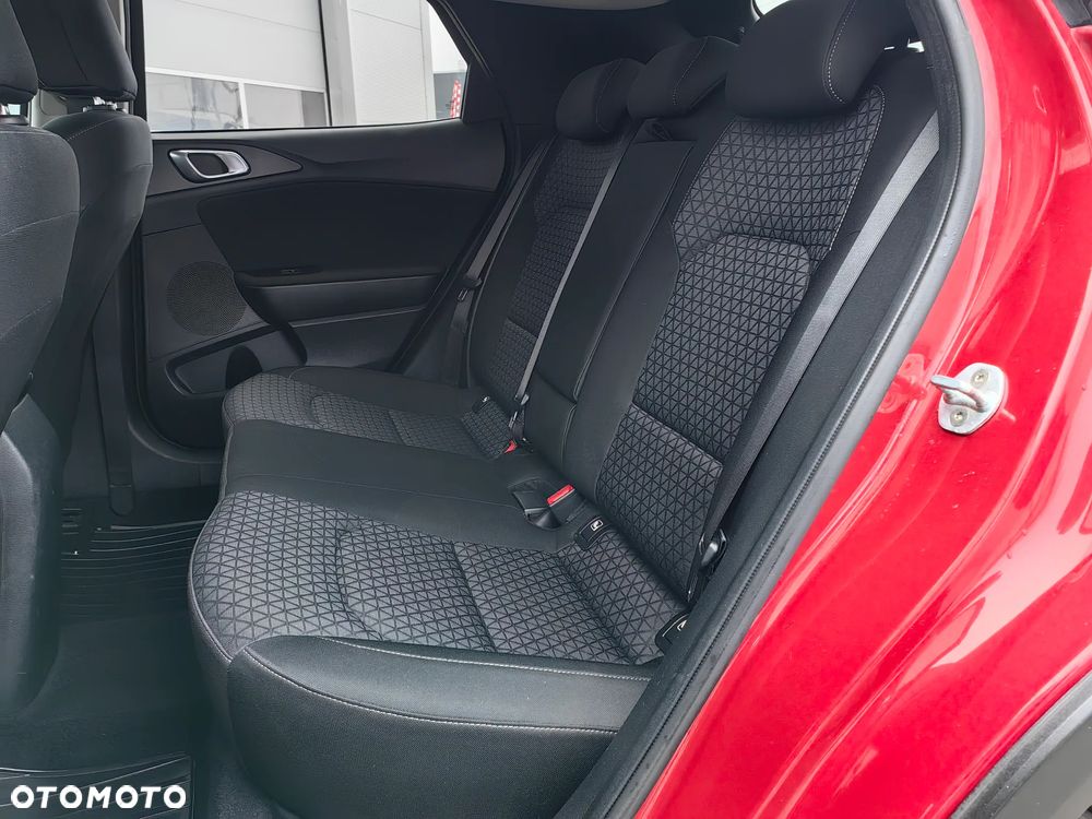 Kia XCeed 1.4 T-GDI M - 29