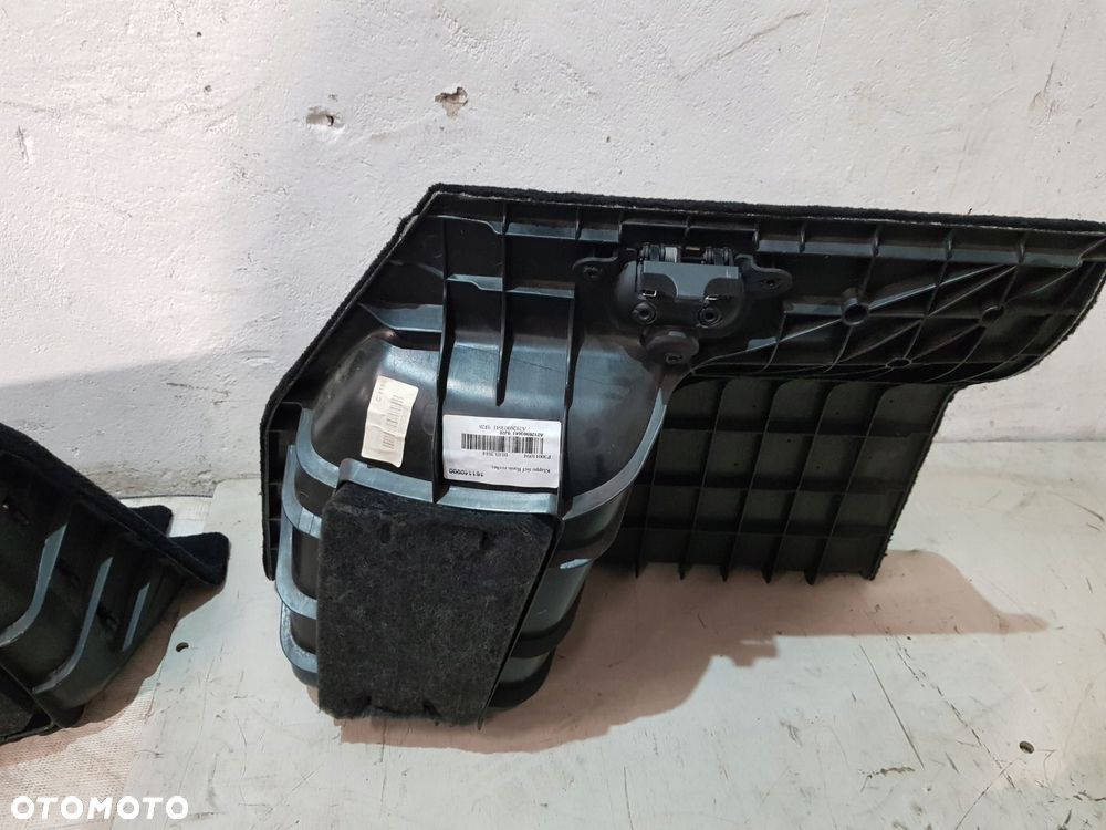 boczek tapicerka bagażnika a2126903641 mercedes e-klasa w212 lci kombi 4szt - 10