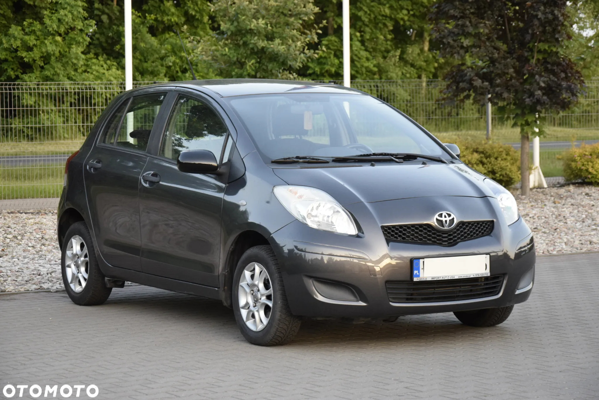 Toyota Yaris 1.0 Luna A/C - 6