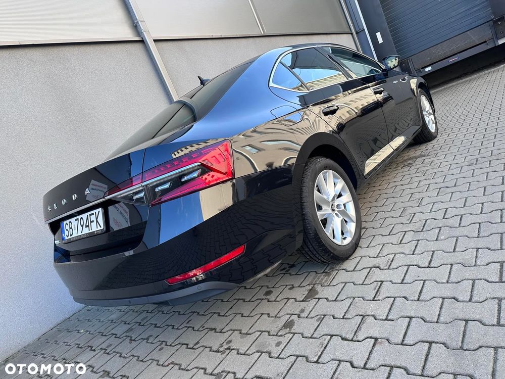 Skoda Superb 2.0 TSI Style DSG - 4