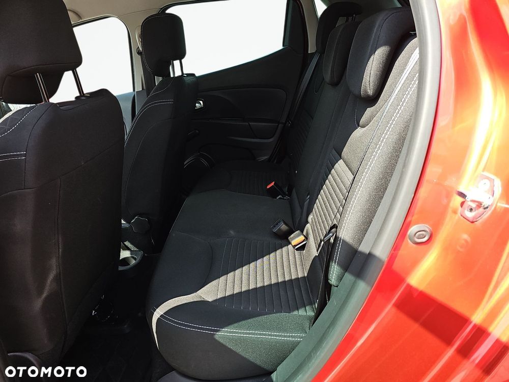 Renault Clio 1.2 16V Limited EU6 - 13