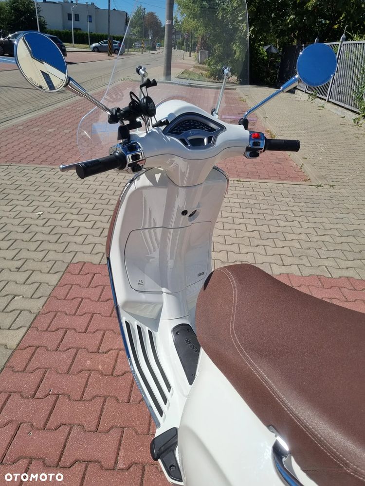 Vespa Primavera - 7