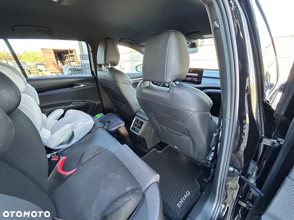 Skoda Enyaq 60 62kWh Founders - 21