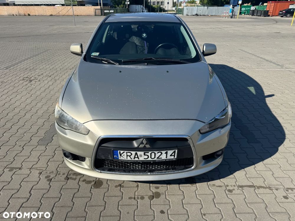 Mitsubishi Lancer 1.8 Invite - 5