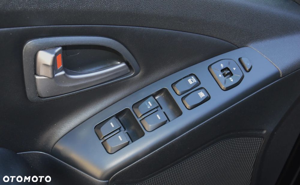 Hyundai ix35 - 14