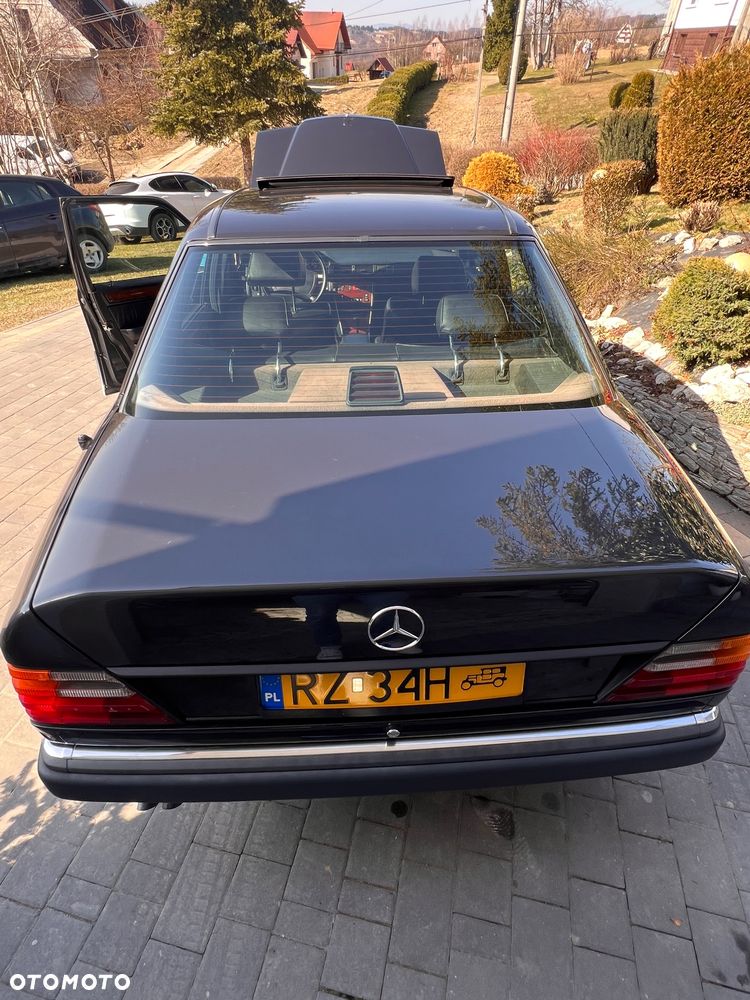 Mercedes-Benz Klasa E - 5