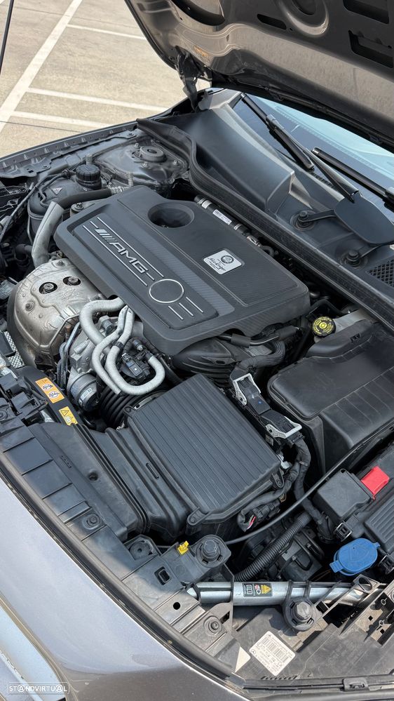 Mercedes-Benz GLA 45 AMG 4-Matic - 30
