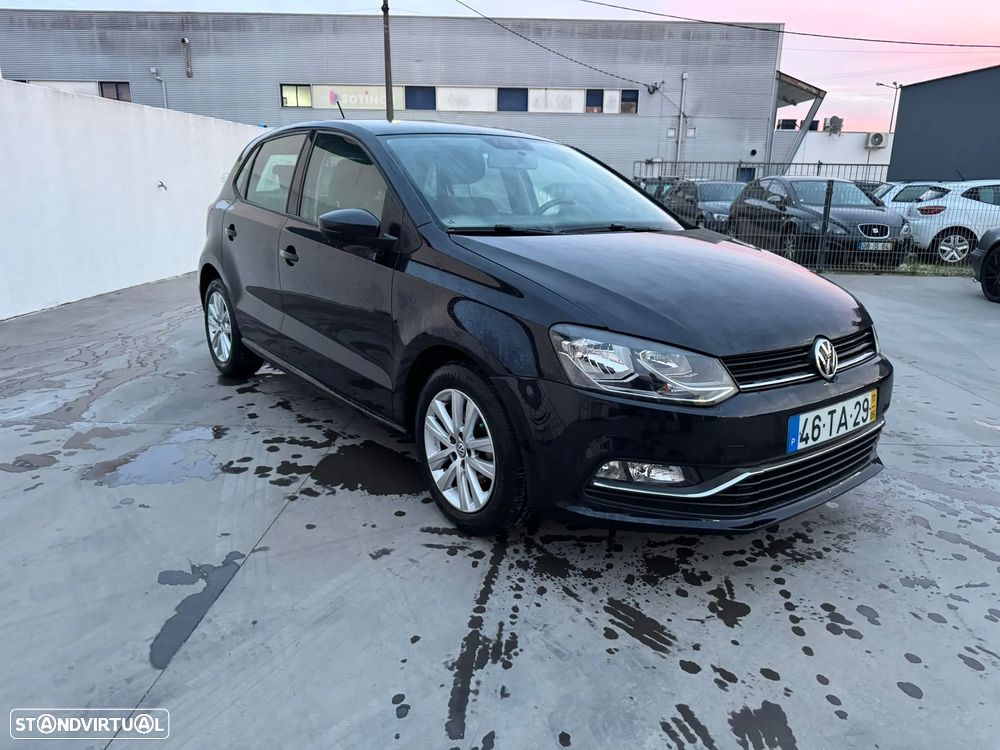 VW Polo 1.0 Confortline - 2