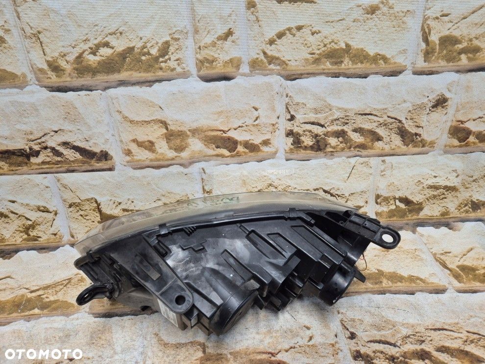 dacia duster 19\' h7 + led EUROPA idealna prawa lampa - 5