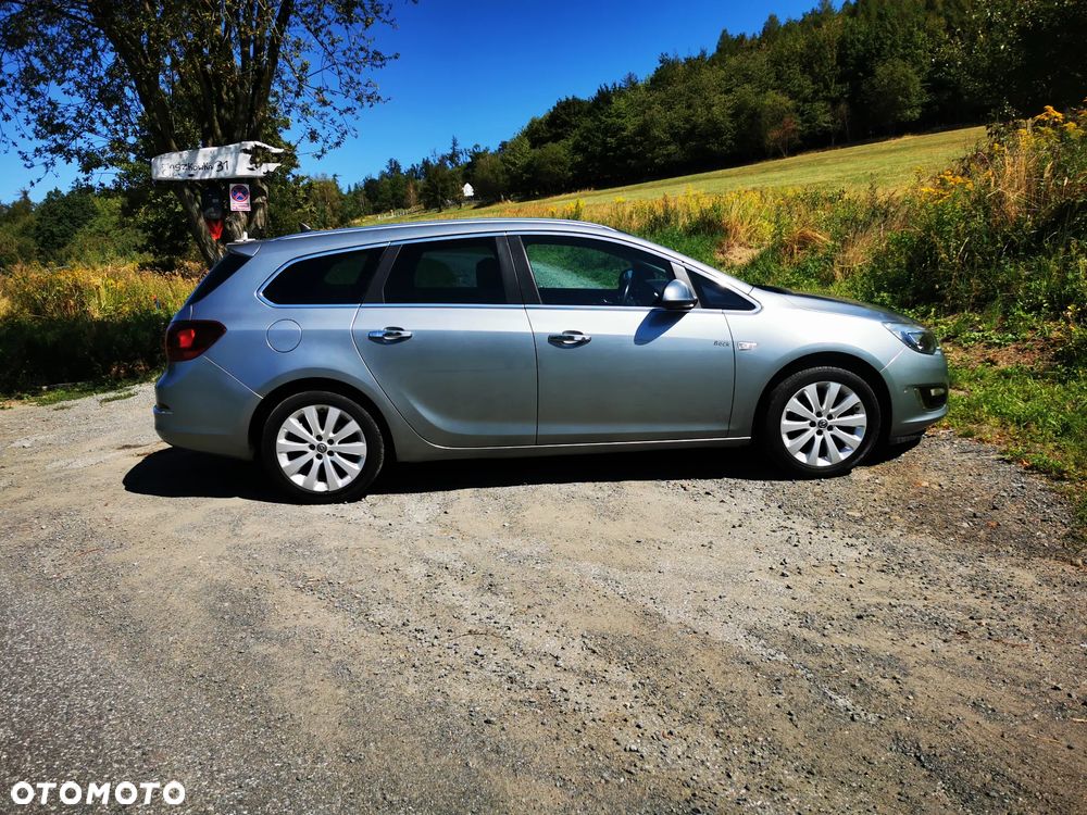 Opel Astra 1.4 Turbo - 12