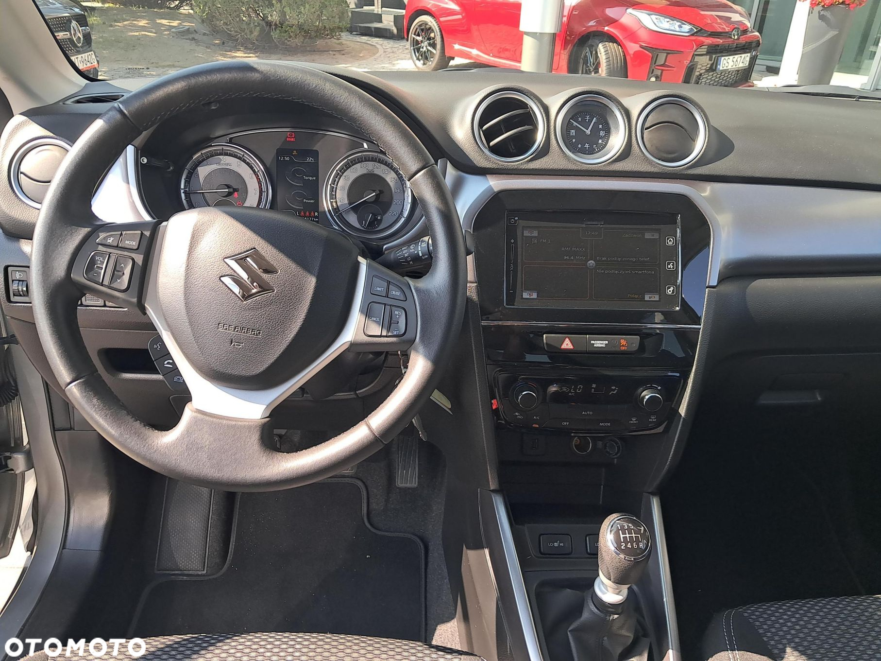 Suzuki Vitara 1.4 Boosterjet Premium 2WD - 18