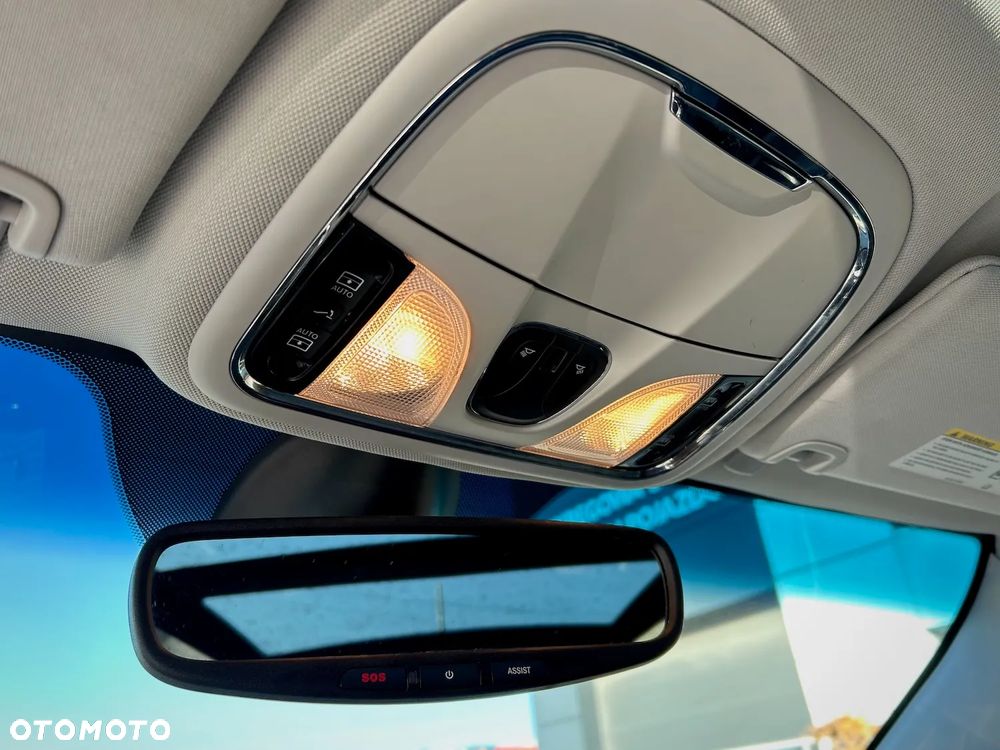 Jeep Cherokee 3.2 V6 Active Drive I Limited - 34