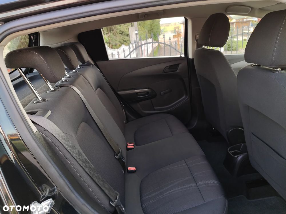 Chevrolet Aveo 1.2 LT - 7