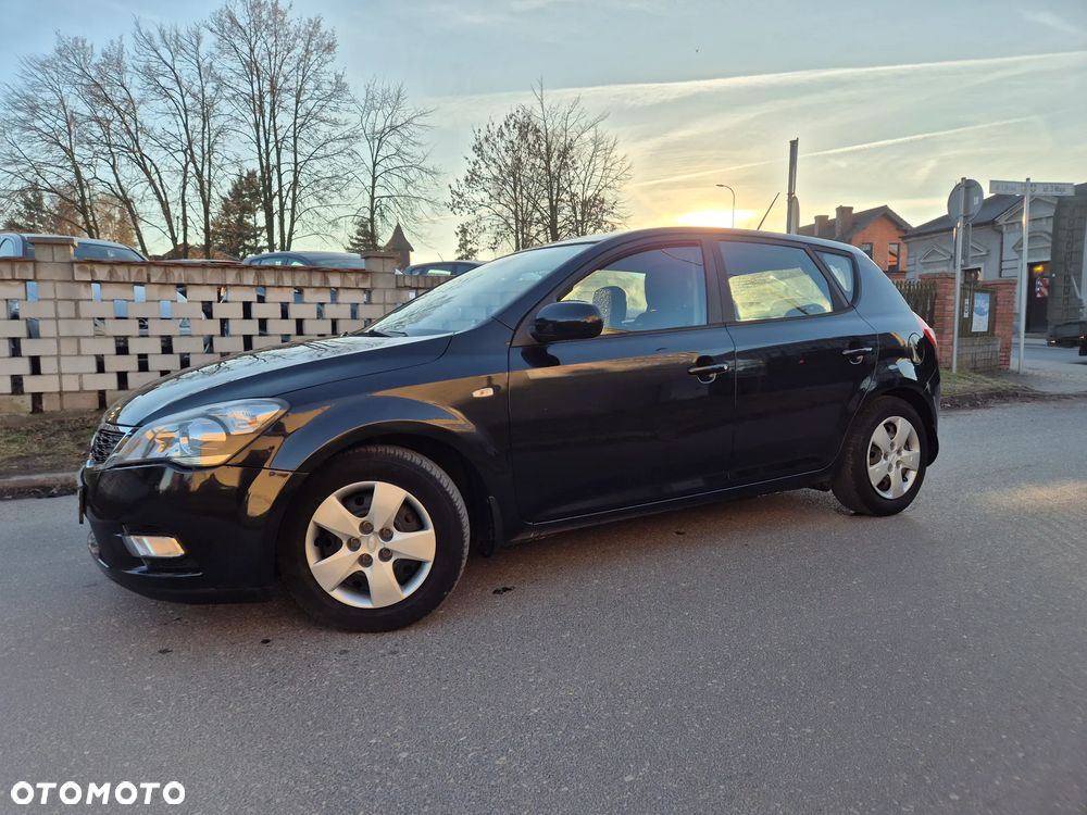 Kia Ceed 1.4 CVVT Edition 7 - 11