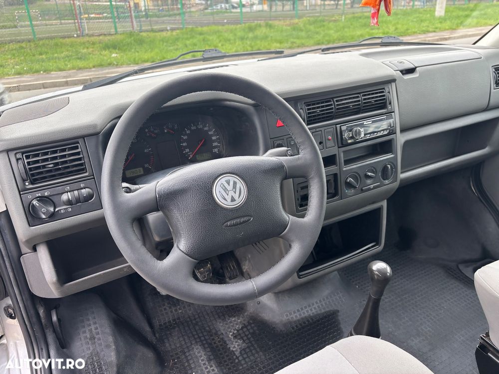 Volkswagen Transporter - 14