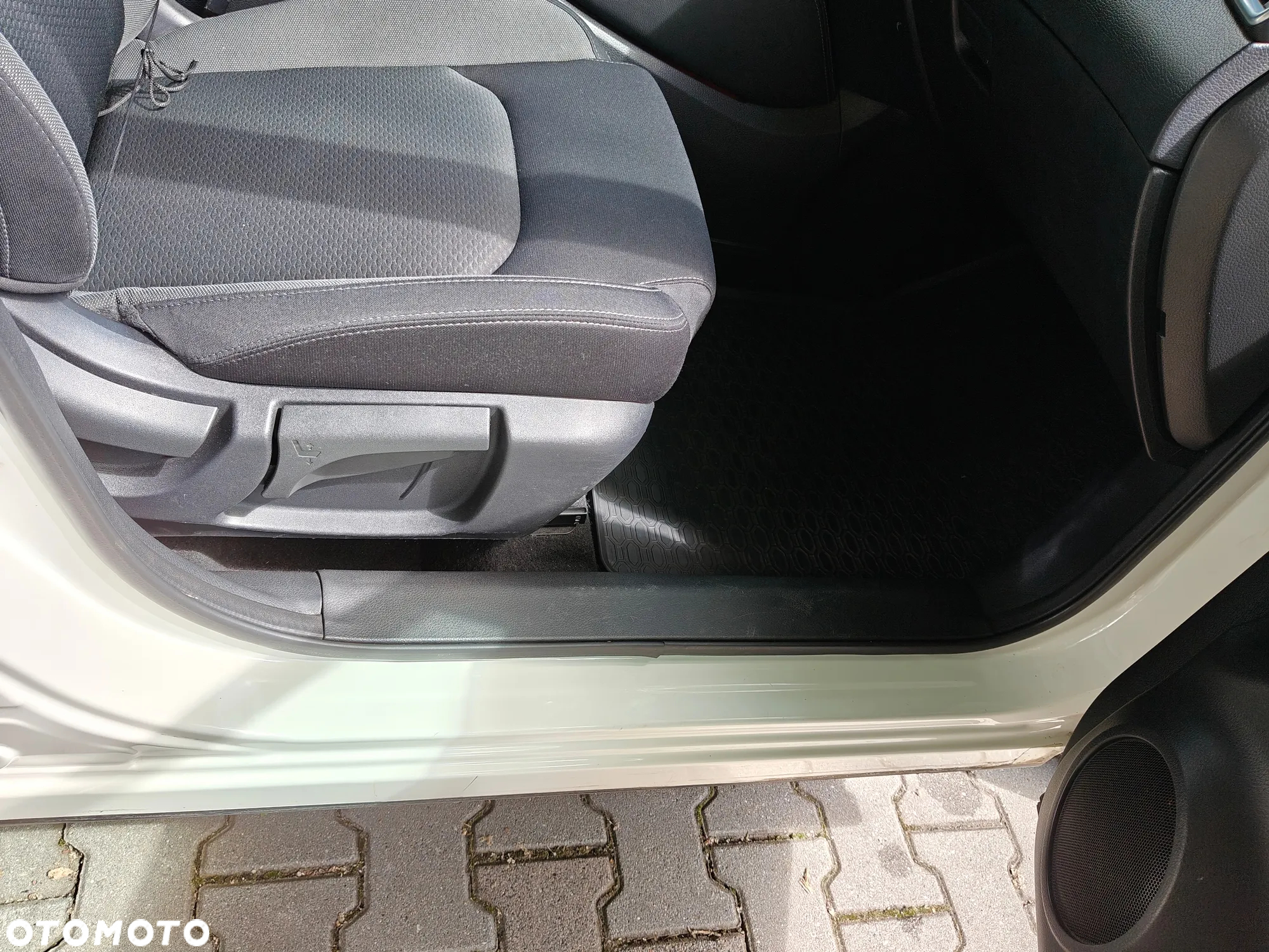 Nissan Qashqai 1.3 DIG-T N-Connecta - 22