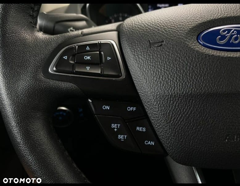 Ford Focus - 16