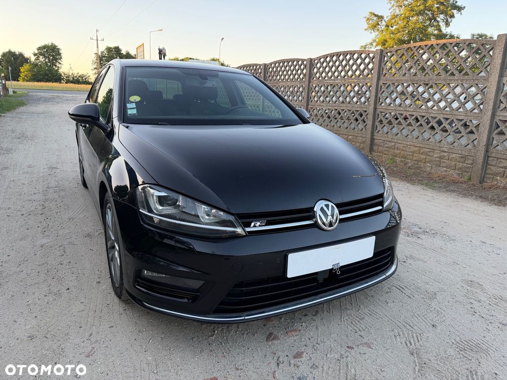 Volkswagen Golf - 2