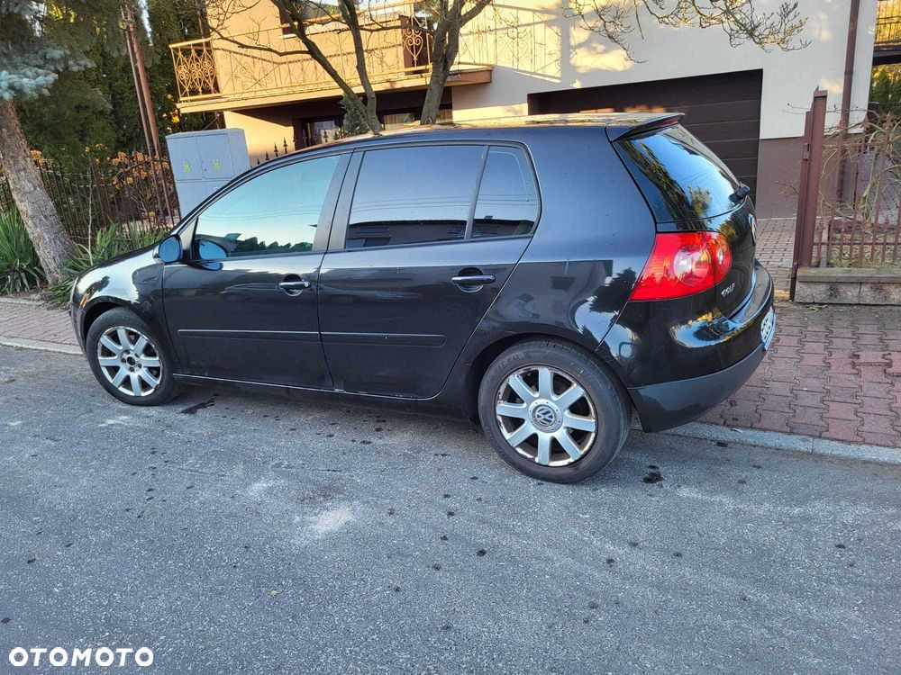 Volkswagen Golf - 3