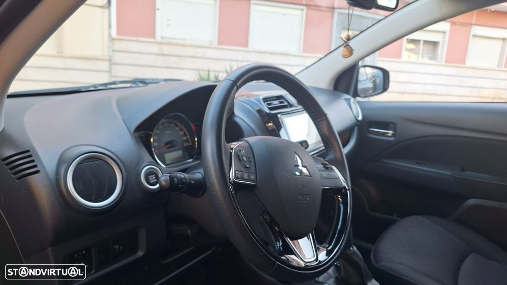 Mitsubishi Space Star 1.2 Intense Connect Edition - 9