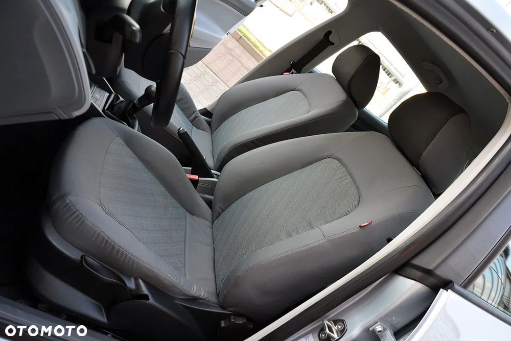 Seat Ibiza 1.2 12V Style - 10