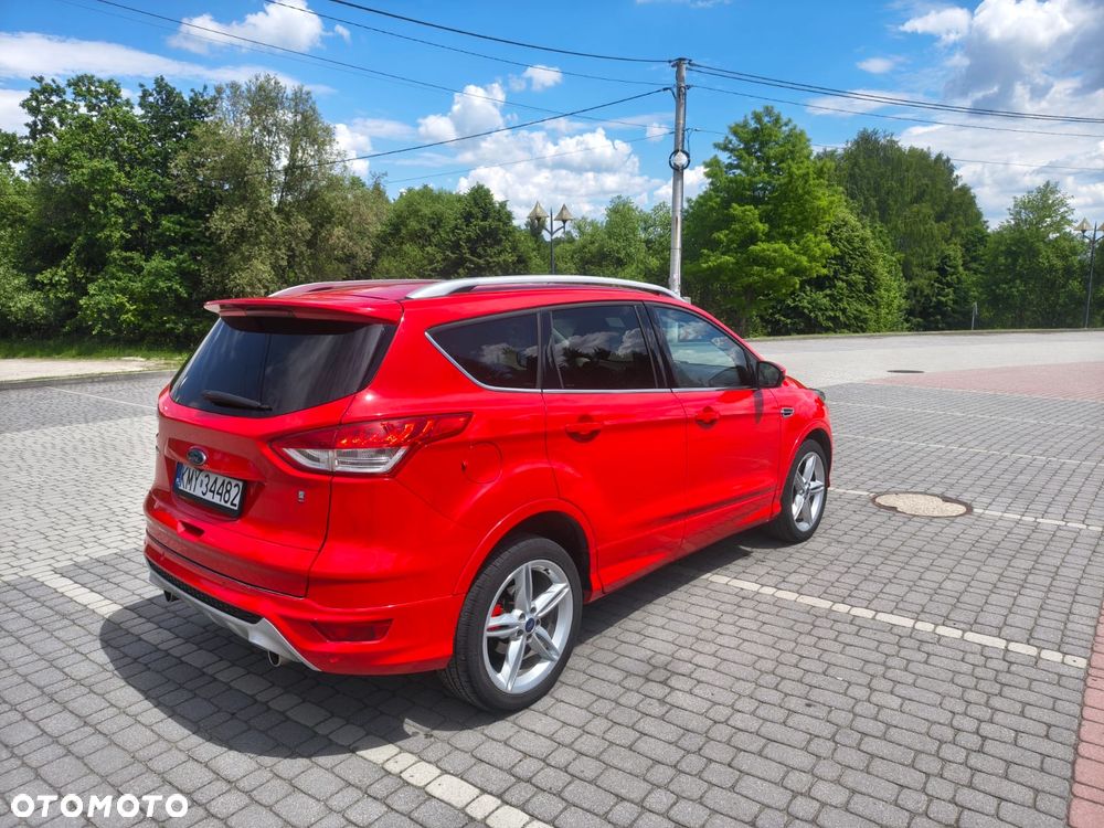 Ford Kuga 2.0 TDCi 4x4 ST-Line - 4