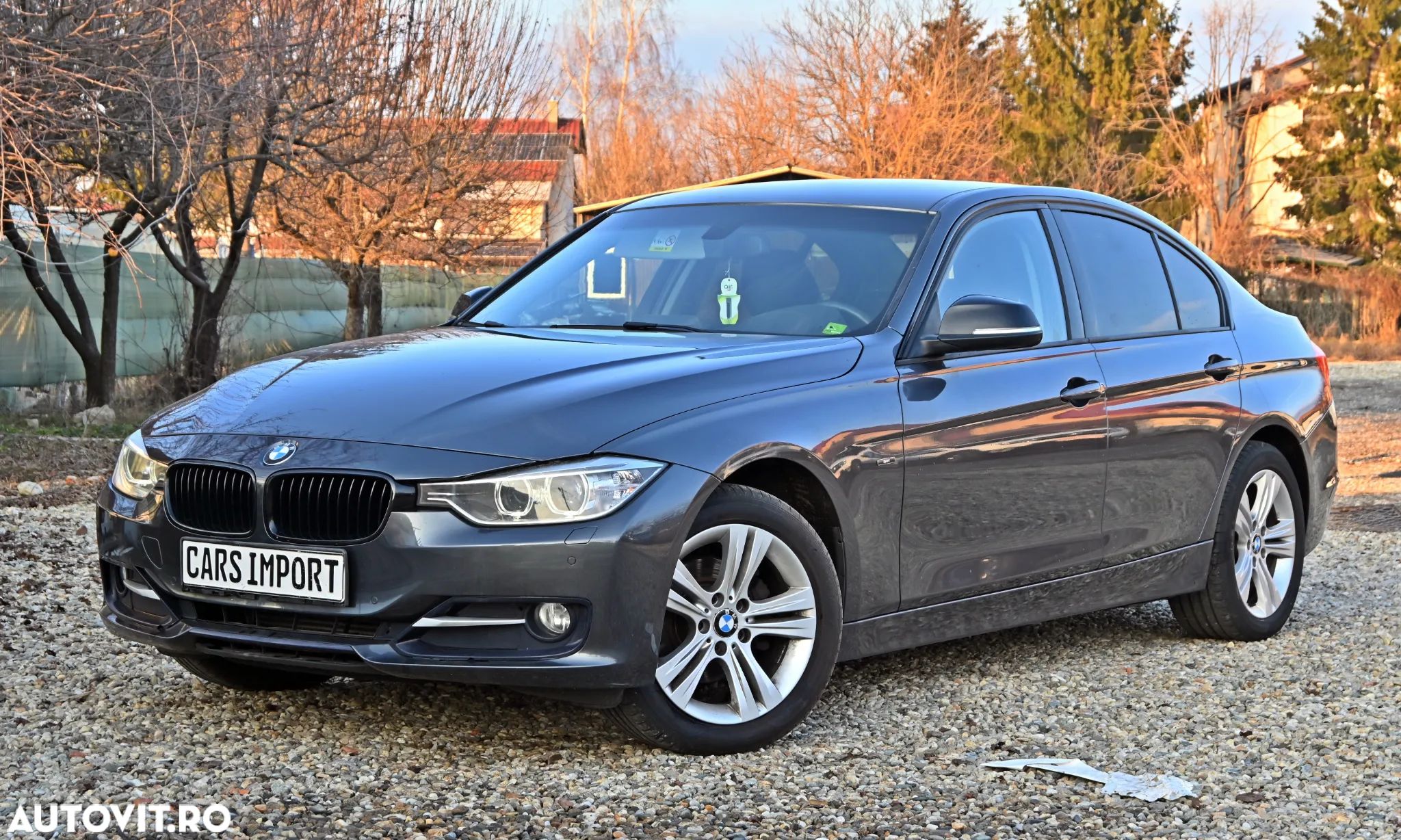 BMW Seria 3 320d xDrive Sport Line - 1