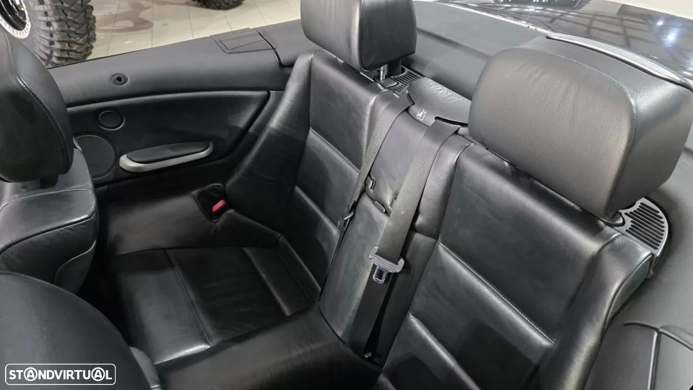 BMW 320 Ci Cabrio - 24