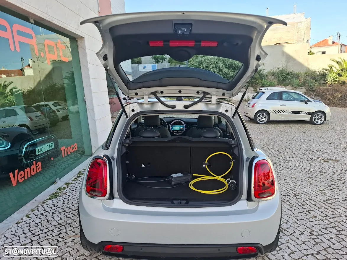 MINI 3 Portas Cooper SE Camden Edition - 44