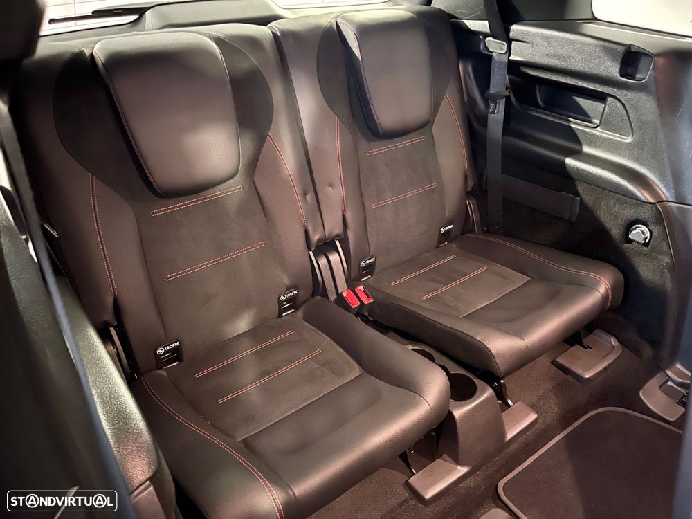 Mercedes-Benz GLB 180 d AMG Line - 19