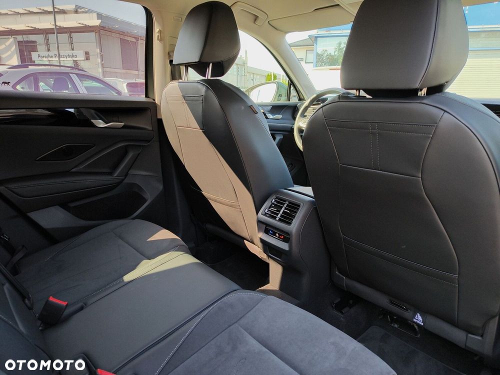 Volkswagen Tiguan 2.0 TSI 4Mot Elegance DSG - 23