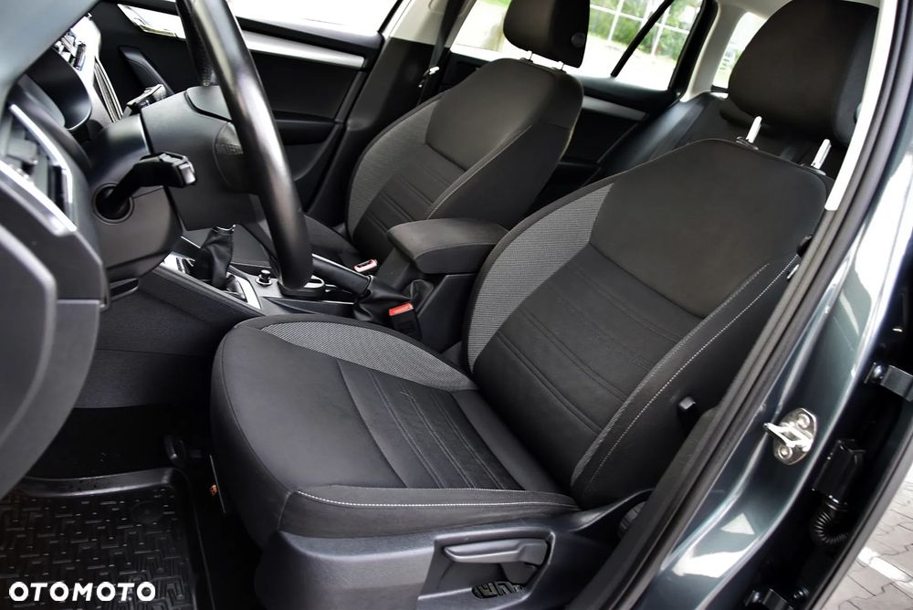 Skoda Octavia 2.0 TDI SCR 4x4 Ambition DSG - 14