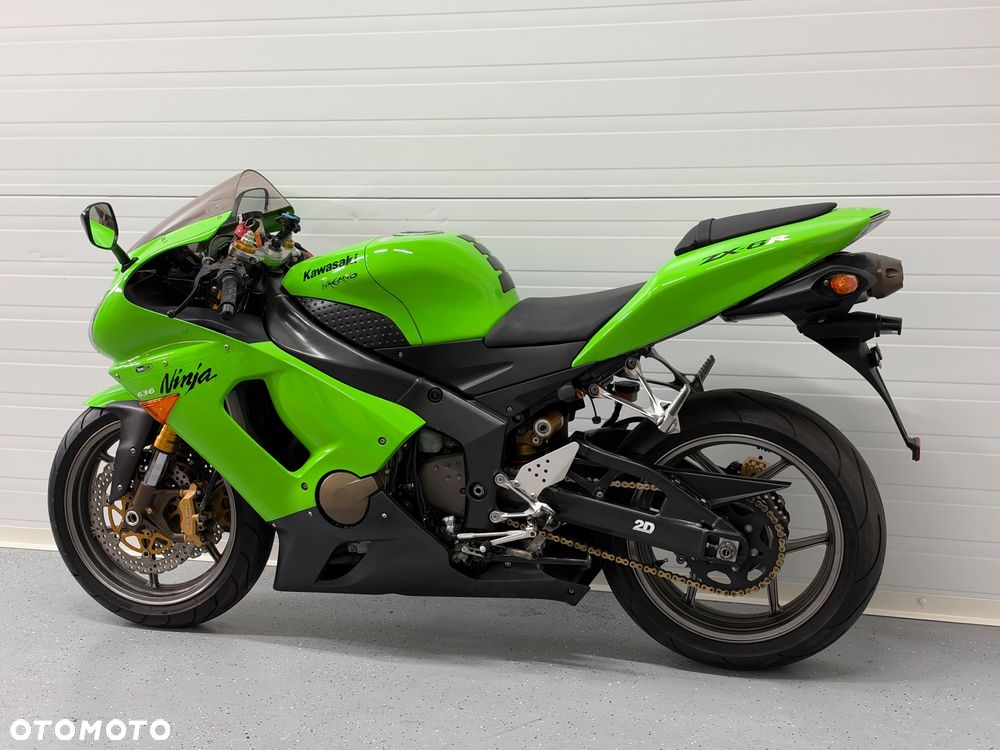 Kawasaki ZXR - 23