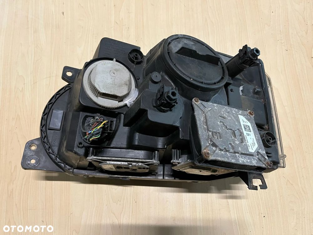 Lampa przednia prawa Xenon AH42-13W029 RHD Range Rover L322 LM Vogue Lift 2009-12 - 3