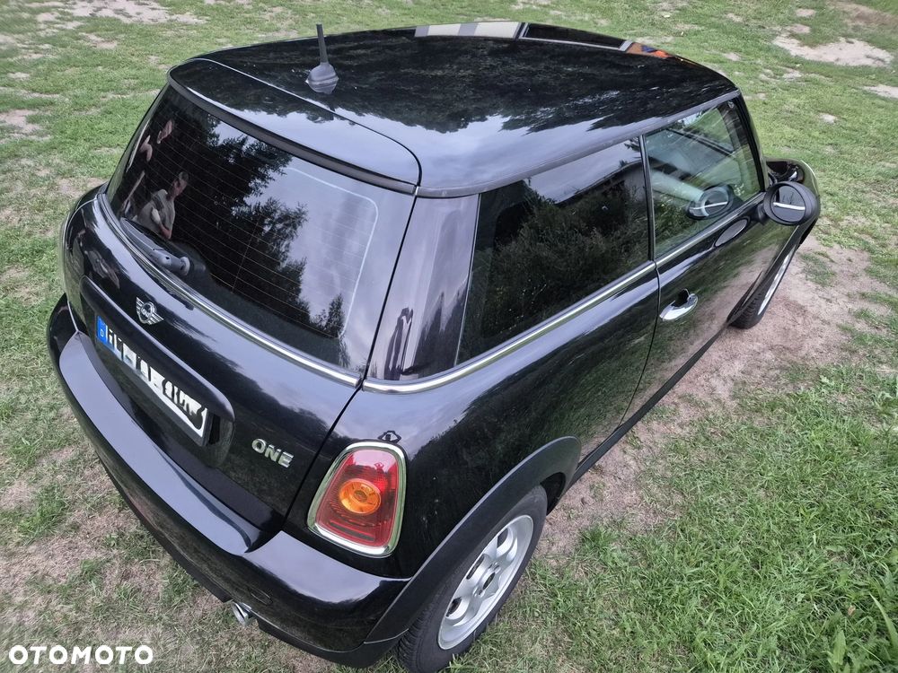MINI ONE - 6
