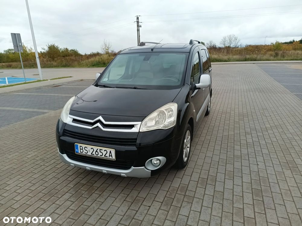 Citroen Berlingo 2011 photo 2