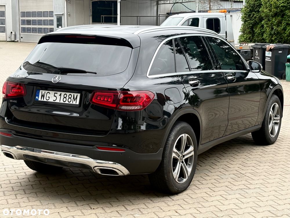 Mercedes-Benz GLC 300 4Matic 9G-TRONIC - 4