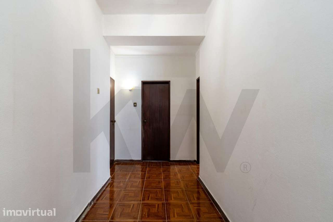Moradia T3+1 para venda em Campolide, Lisboa com garagem box e terraço - Grande imagem: 5/47