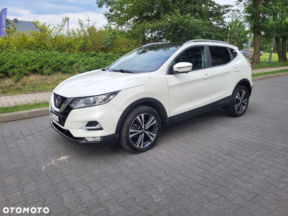 Nissan Qashqai - 2
