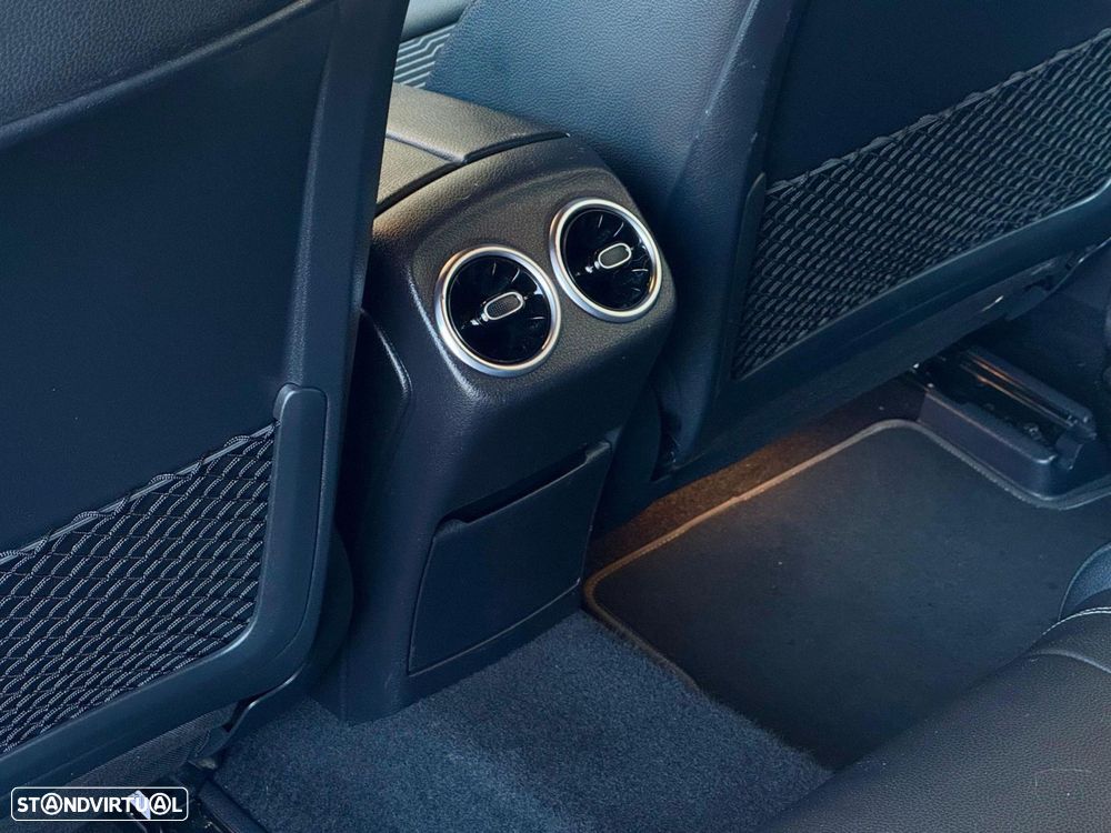 Mercedes-Benz CLA 180 7G-DCT Progressive - 33