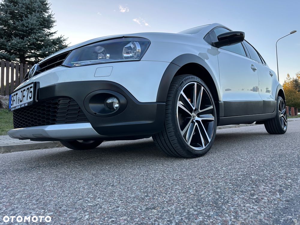 Volkswagen Polo Cross 1.6 TDI DPF - 4