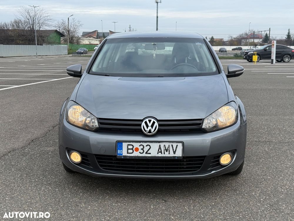 Volkswagen Golf 1.6 TDI DPF BlueMotion Technology Comfortline - 9
