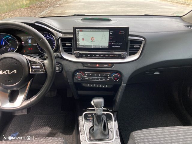 Kia Ceed SW 1.6 GDI DCT OPF Inspiration - 18