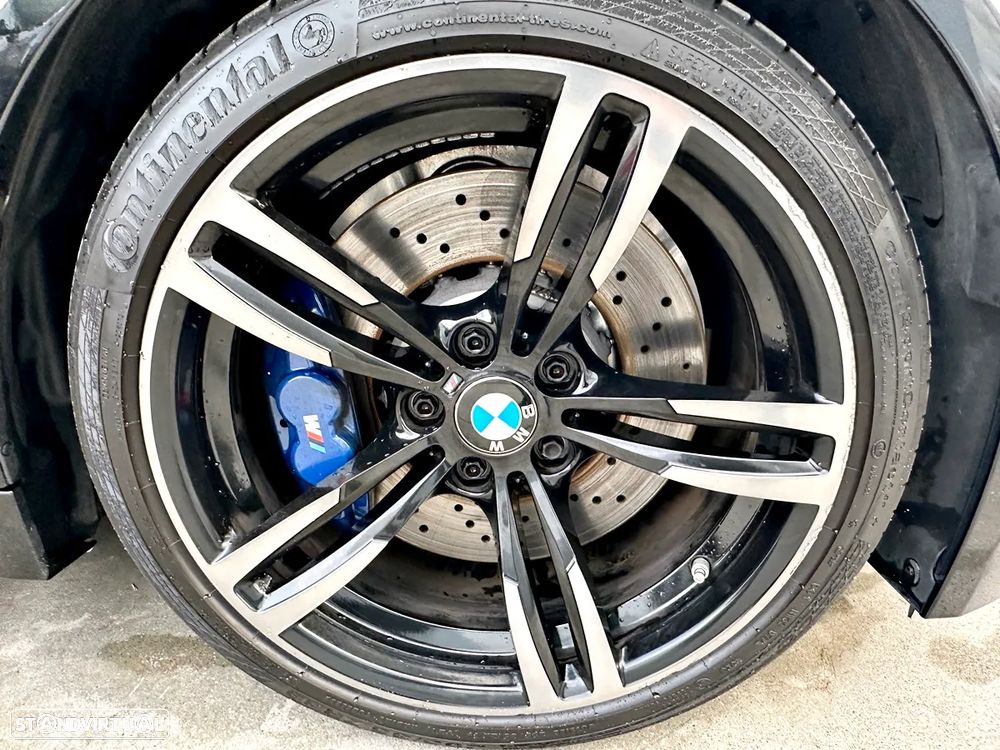 BMW M4 Auto - 44
