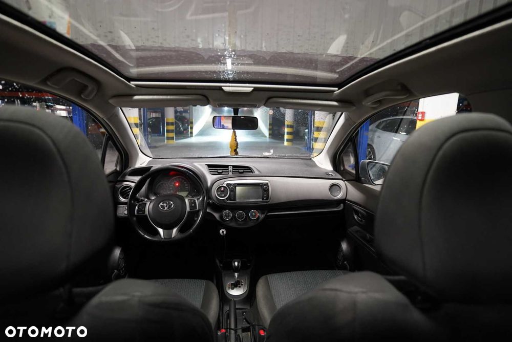 Toyota Yaris - 2
