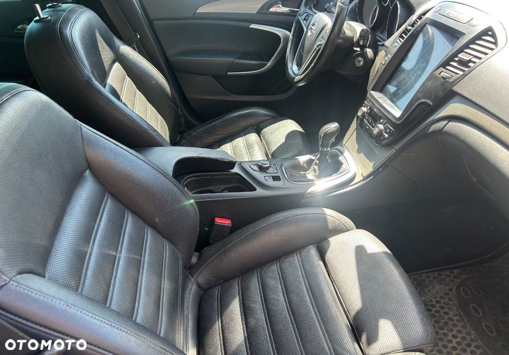 Opel Insignia - 14