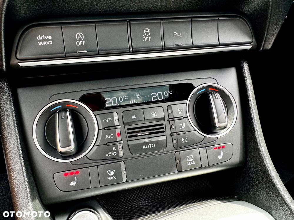 Audi Q3 2.0 TFSI Quattro Sport S tronic - 38