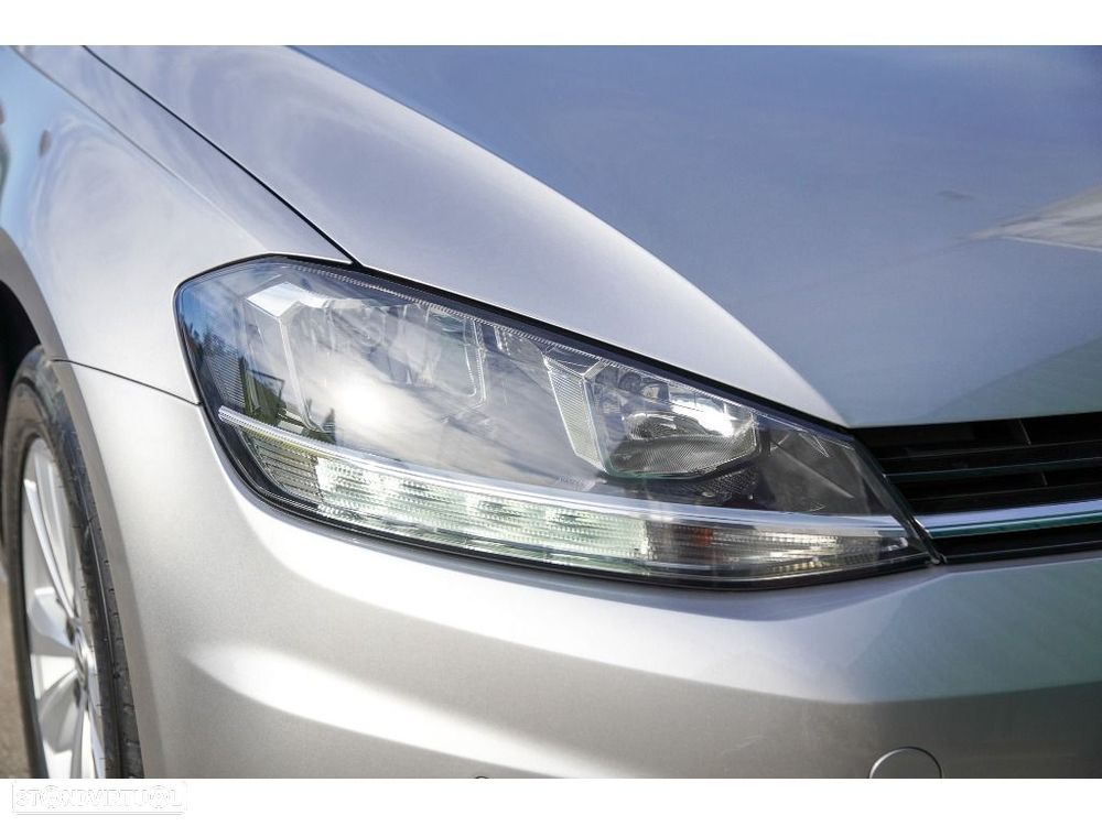 VW Golf Variant 1.6 TDi Confortline - 22