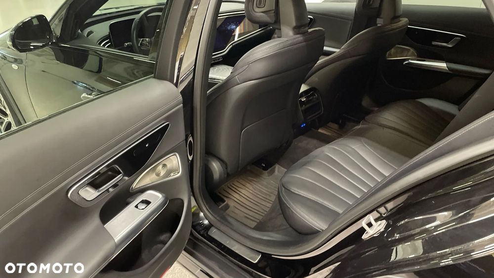 Mercedes-Benz Klasa E 300 de PHEV 4-Matic Avantgarde 9G-Tronic - 10
