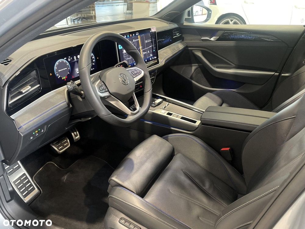 Volkswagen Passat - 10